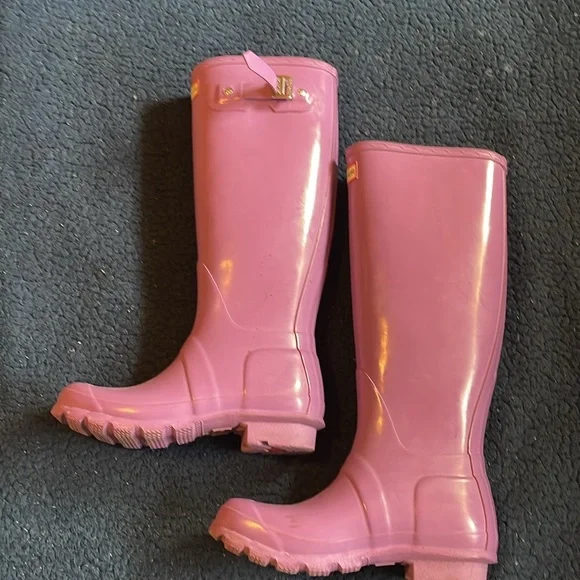 Hunter Purple Rain Boots - Picture 2 of 3